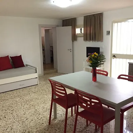 Casapescoluse Apartment *